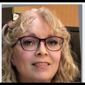 Meet your Posher, Diane